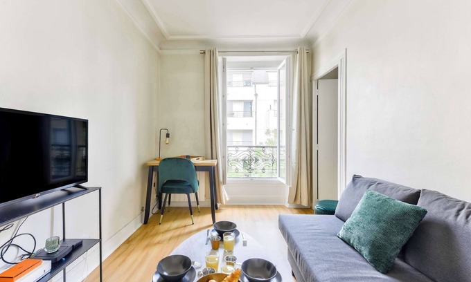 Auteuil Wohnung | Quiet & Refurbished 1BR Parisian Retreat-Paris 16