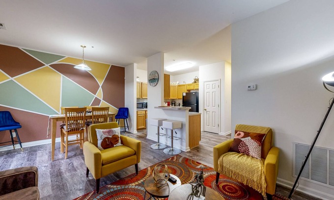 Fruitland Haus | Quiet Townhome with Full Kitchen, Private Washer/Dryer, WiFi & Central AC