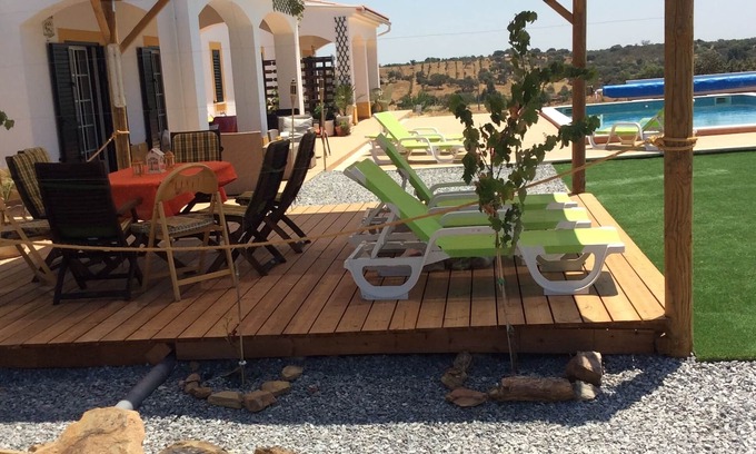 Aldeia dos Palheiros Villa | Quinta Courela das Aguinhas, eine neue Villa in ruhiger Panoramalage