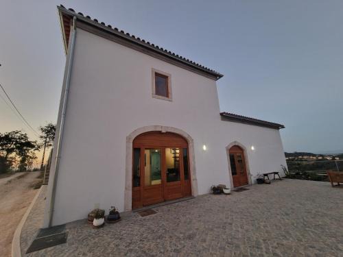 Leiria Haus | Quinta da Chumbaria - heaven on a hilltop, peace and stunning views!