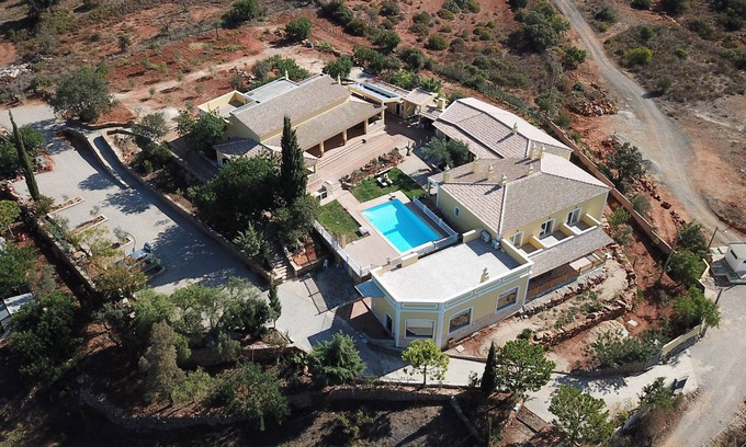 Estoi Haus | Quinta do Mocho Turismo Rural