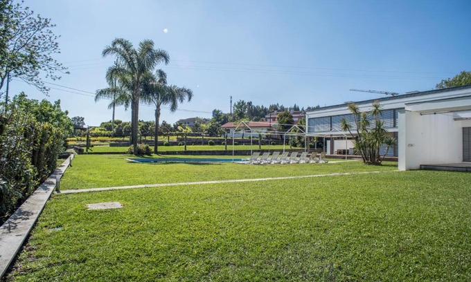 Portela Haus | Quinta Do Pomar Pomar Farm