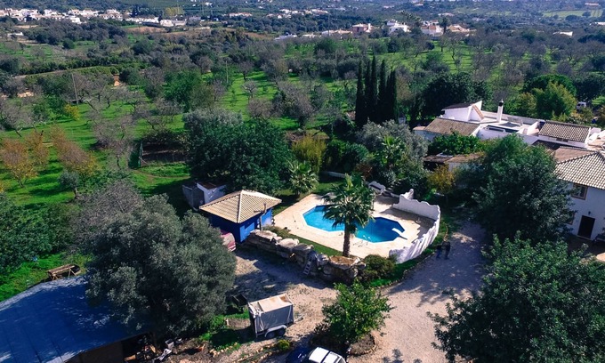 Quelfes Hütte | Quinta dos Cochichos – Country Houses