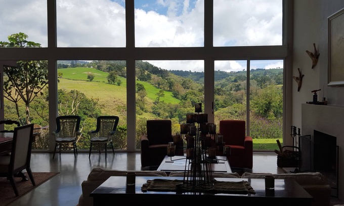 Brasilito Haus | Quinta Esencia