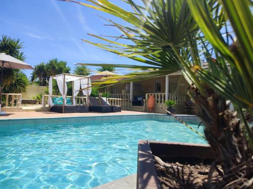 Fonte do Bispo Bed & Breakfast | Quinta Pereiro Tropic Garden, Algarve