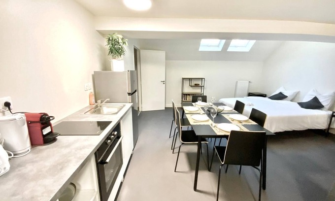 Annemasse Wohnung | LOFT-Calme et sécurisé-Loft-Design-Ensuite Dusche