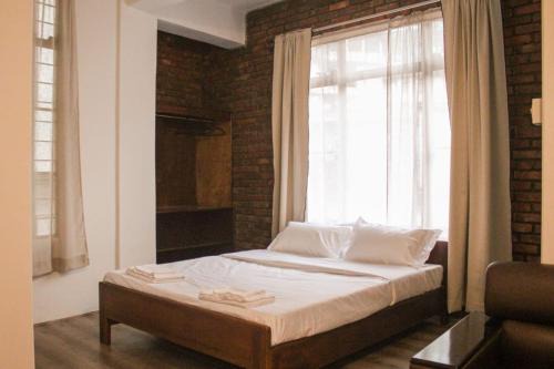 Kohima Haus | R and H Stay