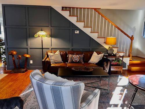 Mentone Haus | Rabbits Run-Mountain Creek Retreat