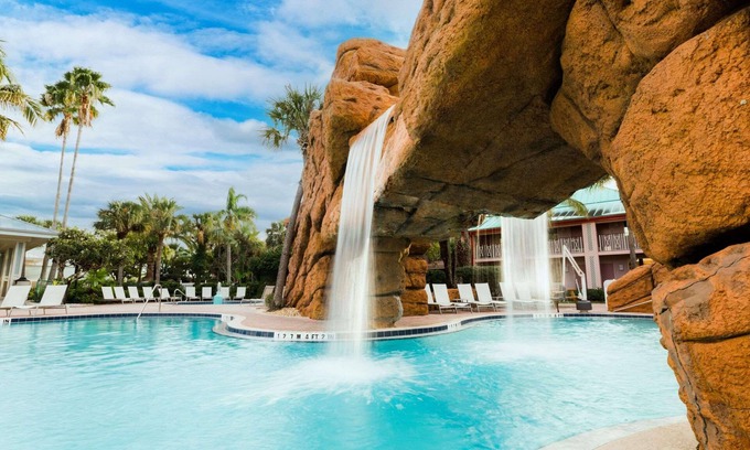 Port Canaveral Resort | Radisson Resort at the Port