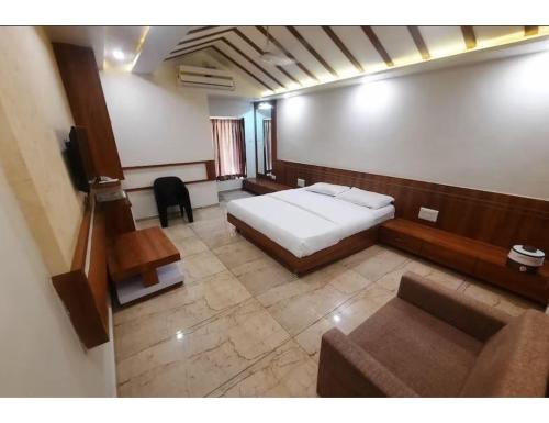 Junagadh Haus | Raghav Farm Junagadh