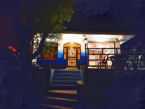 Suja Haus | Rahhi home stay and cafe