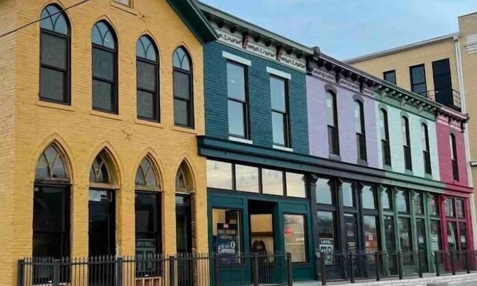 Bellefontaine Wohnung | RainbowRow~The Down Under Flat#3