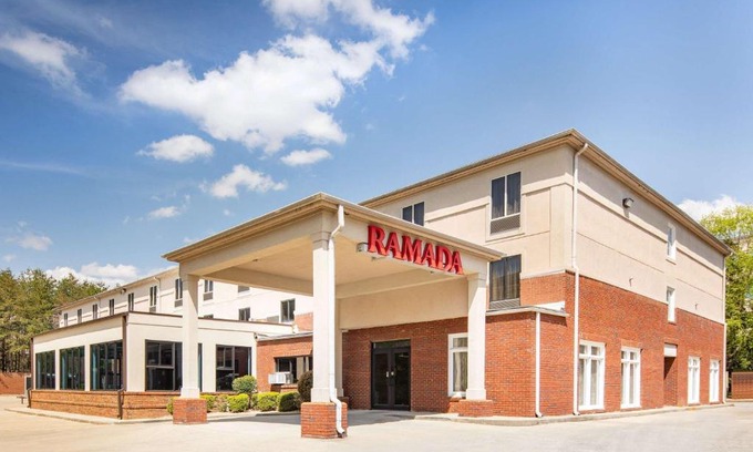 Alpharetta Hotel | Ramada by Wyndham Alpharetta Atlanta North