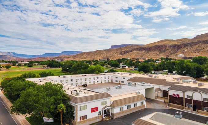 La Verkin Hotel | Ramada by Wyndham La Verkin Zion National Park