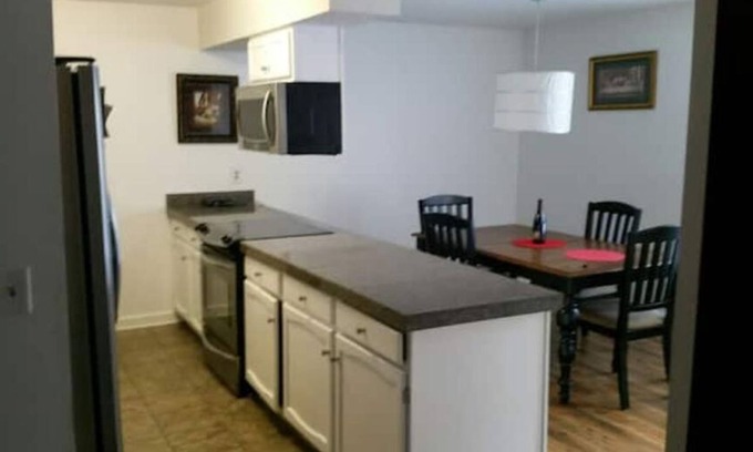 Dublin Haus | Ranch house in Historic Dublin near Bridge Street district