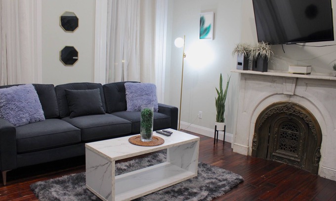 Albany Wohnung | ★ RARE 1BR Apt with Character GREAT Location! W/D★
