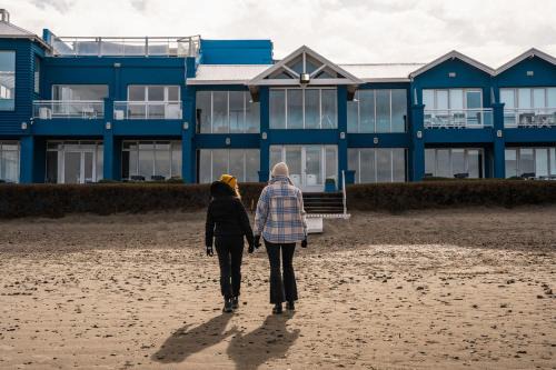 Puerto Piramides Hotel | Rayentray Las Restingas Hotel De Mar