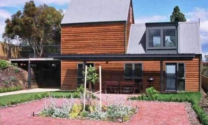 Richmond Hütte | Red Brier Cottage Accommodation