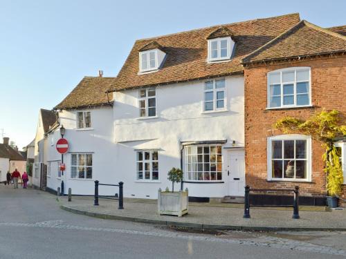 Lavenham Haus | Red Lion Corner