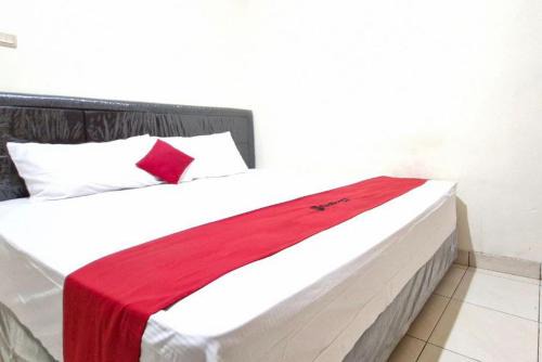 Madiun Hotel | Reddoorz at Griya Kampar Madiun