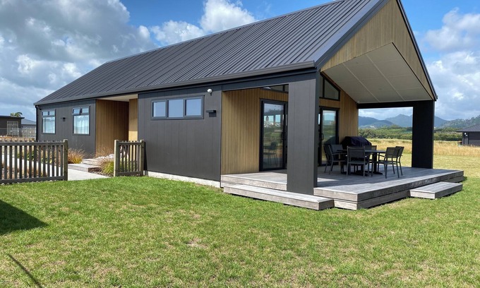 Waihi Beach Haus | Reely Great on Reel - Brand New Quiet Home minutes from beach