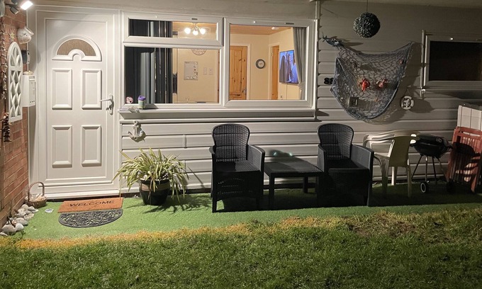 Great Yarmouth Skihütte | Renoviertes Chalet in sehr beliebtem Urlaubsziel von Hemsby.