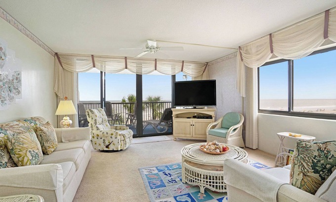 Myrtle Beach Eigentumswohnung | Regency Towers 207: 3 BR, 3 BA in Myrtle Beach, Sleeps 8