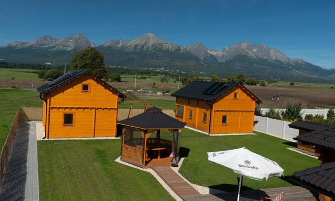 Velky Slavkov Haus | Rekreačné chaty Bedolandia