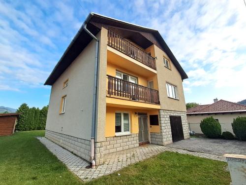 Valca Wohnung | Rekreačný Dom Relax blízko Snowlandu Valča