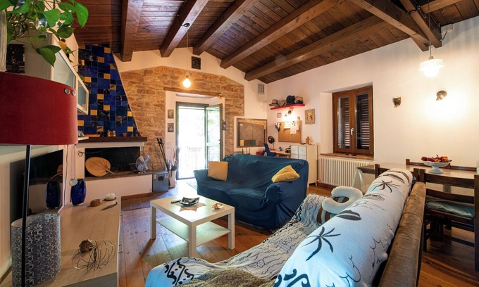 Fabriano Skihütte | Relax and enjoy the peacefulness of this unique space.