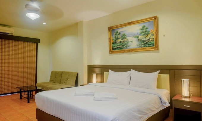 South Pattaya Wohnung | Relax Corner Jomtien – Spacious Studio with Balcony