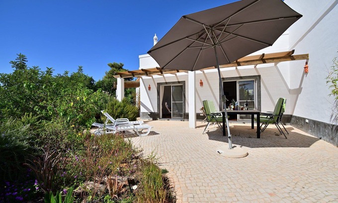 Olhao Wohnung | Casa Ria - Ruhig, komfortabel, komplett ausgestattet auf großem Naturgrundstück.