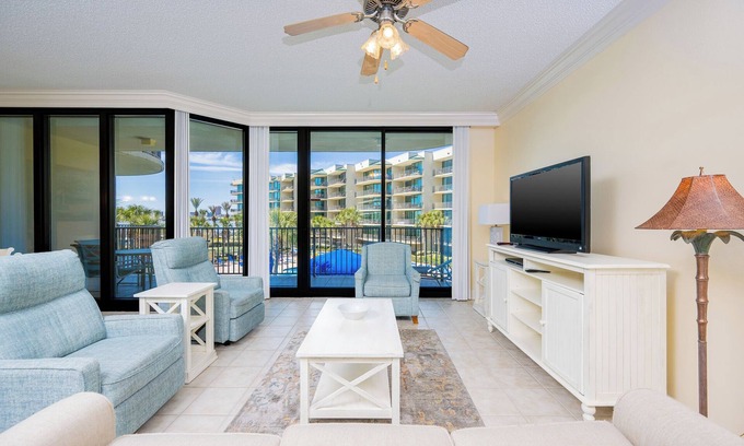 Orange Beach Eigentumswohnung | Der Sommer ist am besten am Strand !!! Buchen Sie früh für 2019 und sparen Sie!