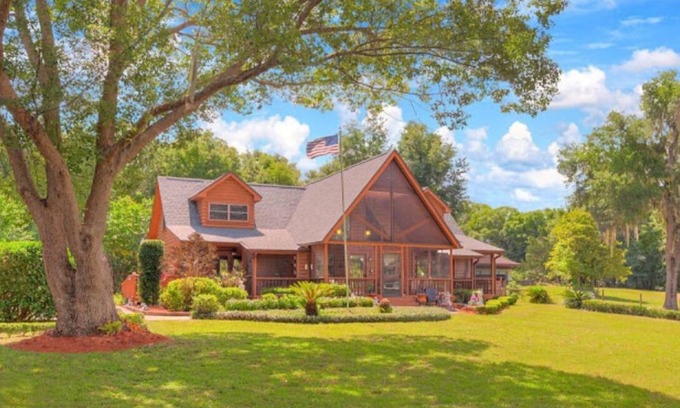 Lake Helen Wohnung | Relaxing Cabin Retreat in the Island Room at the Cabin On The Lake!