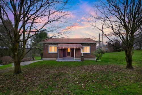 Mercer Haus | Relaxing Stay with Workspace Wifi Lake Views