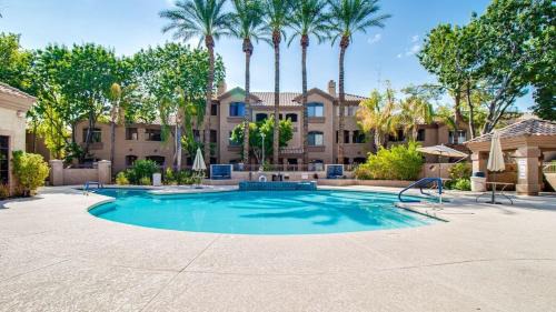 North Scottsdale Haus | Remodeled 1 Bdrm Condo in North Scottsdale