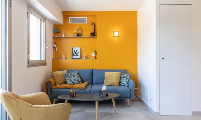 Le Suquet Wohnung | Renovated Apt with Balconies - Holiday/Congress
