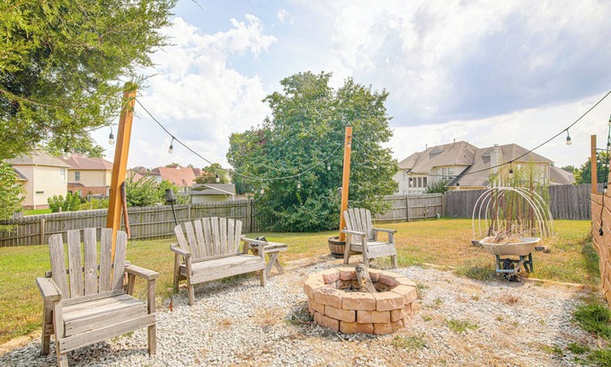 Cordova Haus | Fire Pit + Playset: Spacious Memphis Home!