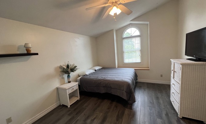 Frenchtown Township Wohnung | Resort like settings, Frenchtown Township