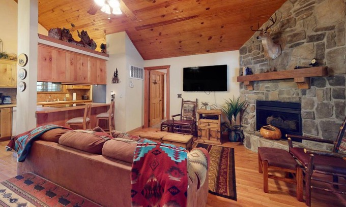 Branson West Haus | Rest Haven