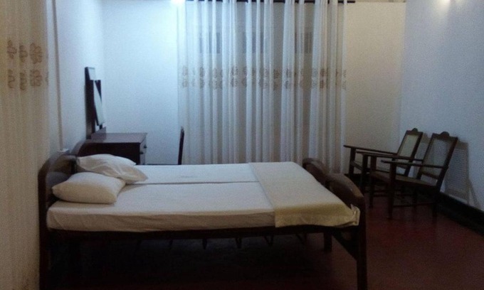Deniyaya Haus | Rest House ( තානායම )