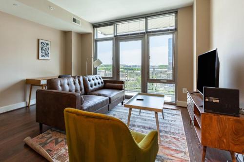 Reston Wohnung | Reston 1br w pool wd close to shopping mall WDC-828