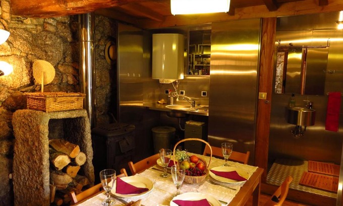 Lazarim Haus | Restored, rustic and rural mini cottage in typical Portuguese village