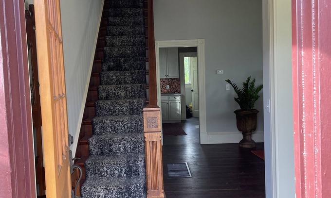 Ladd's Addition Haus | Restored Victorian, 10 minutes to downtown or OHSU