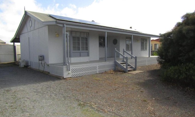 Port Julia Haus | Retirement in Whiting