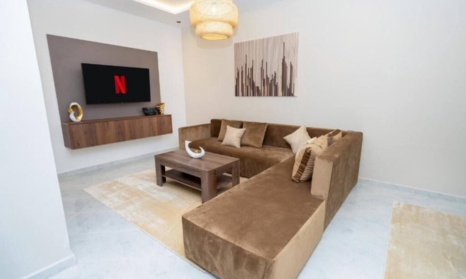 Branes Wohnung | Retraite Luxueuse de 2 Chambres Élégante -Serenity stays