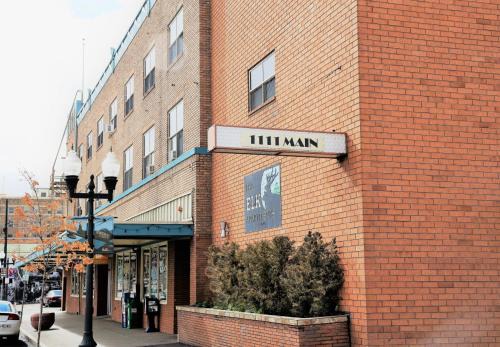 Downtown Klamath Falls Wohnung | Retro-Chic Escape 208