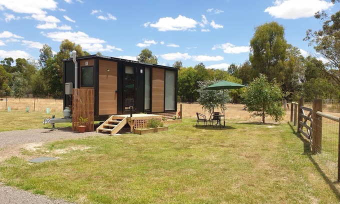 Violet Town Haus | Reyes Retreat Summary