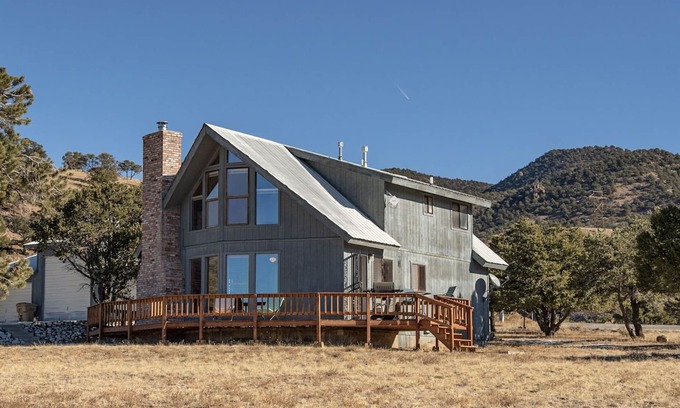 Salida Kabine | Rhode's Hideaway- Dog Friendly, Minutes to Salida, Close to Monarch
