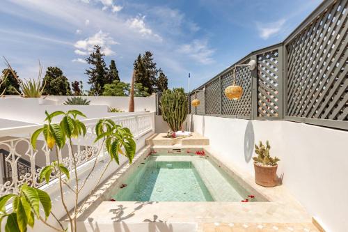 Mouassine Haus | Riad Belvi - Breakfast - 10mn Jemaa El Fnaa-Pool